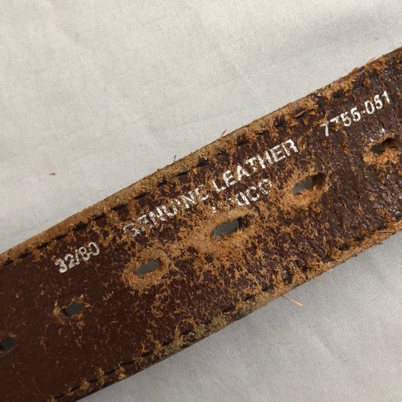 Distressed Western Style Belt Sz 32 - Picture 4 of 8
